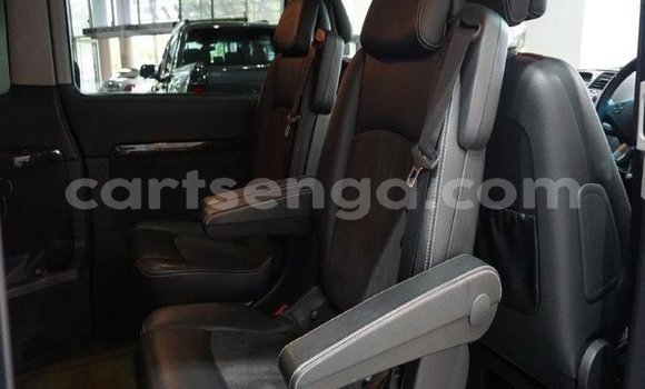 Buy Used Mercedes‒Benz Viano Silver Car in Ezulwini in Hhohho Buy Used Mercedes‒Benz Viano Silver Car in Ezulwini in Hhohho
