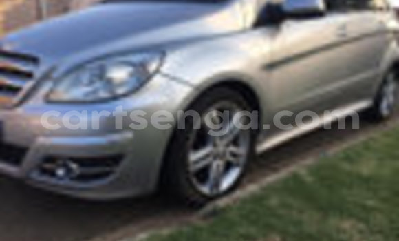 Buy Used Mercedes‒Benz B-klasse Silver Car in Mbabane in Manzini Buy Used Mercedes‒Benz B-klasse Silver Car in Mbabane in Manzini