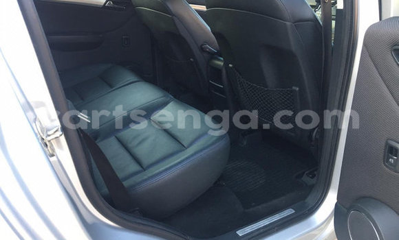 Buy Used Mercedes‒Benz B-klasse Silver Car in Mbabane in Manzini Buy Used Mercedes‒Benz B-klasse Silver Car in Mbabane in Manzini