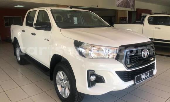 Acheter Occasion Voiture Toyota Hilux Blanc à Manzini, Manzini Acheter Occasion Voiture Toyota Hilux Blanc à Manzini, Manzini