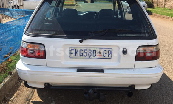 Acheter Occasion Voiture Toyota Tundra Blanc à Ezulwini, Hhohho Acheter Occasion Voiture Toyota Tundra Blanc à Ezulwini, Hhohho