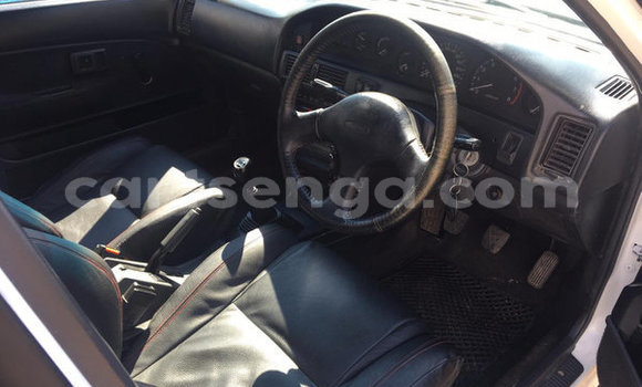 Acheter Occasion Voiture Toyota Tundra Blanc à Ezulwini, Hhohho Acheter Occasion Voiture Toyota Tundra Blanc à Ezulwini, Hhohho