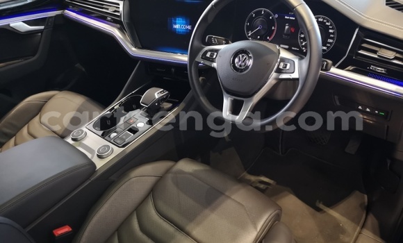 Acheter Occasion Voiture Volkswagen Touareg Bleu à Manzini, Manzini Acheter Occasion Voiture Volkswagen Touareg Bleu à Manzini, Manzini