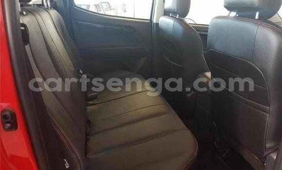 Acheter Occasion Voiture Isuzu KB Rouge à Manzini, Manzini Acheter Occasion Voiture Isuzu KB Rouge à Manzini, Manzini
