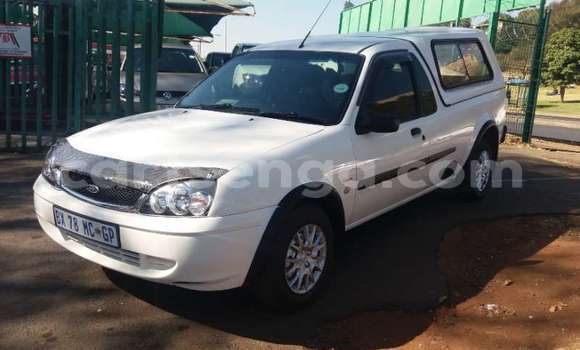 Buy Used Ford Contour White Car in Bhunya in Manzini Buy Used Ford Contour White Car in Bhunya in Manzini