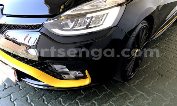 Nunua Ilio tumika Renault Clio RS Black Gari ndani ya Ezulwini nchini Hhohho Nunua Ilio tumika Renault Clio RS Black Gari ndani ya Ezulwini nchini Hhohho