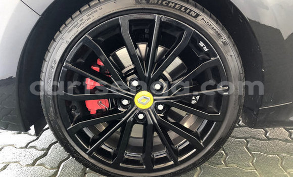 Nunua Ilio tumika Renault Clio RS Black Gari ndani ya Ezulwini nchini Hhohho Nunua Ilio tumika Renault Clio RS Black Gari ndani ya Ezulwini nchini Hhohho