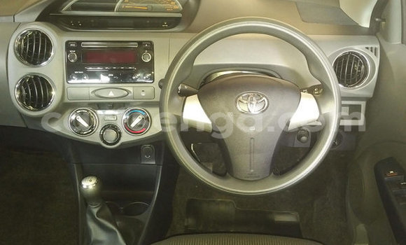 Nunua Ilio tumika Toyota Etios Silver Gari ndani ya Bulembu nchini Hhohho Nunua Ilio tumika Toyota Etios Silver Gari ndani ya Bulembu nchini Hhohho