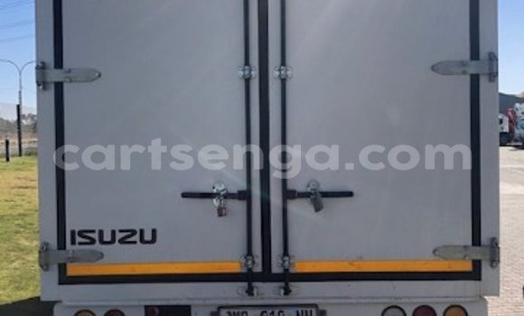 Acheter Occasion Utilitaire Isuzu FTR 850 Blanc à Ezulwini, Hhohho Acheter Occasion Utilitaire Isuzu FTR 850 Blanc à Ezulwini, Hhohho