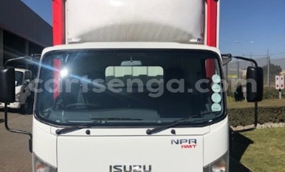 Acheter Occasion Utilitaire Isuzu FTR 850 Blanc à Ezulwini, Hhohho Acheter Occasion Utilitaire Isuzu FTR 850 Blanc à Ezulwini, Hhohho