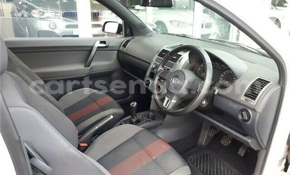 Buy Used Volkswagen Polo White Car in Ezulwini in Hhohho Buy Used Volkswagen Polo White Car in Ezulwini in Hhohho