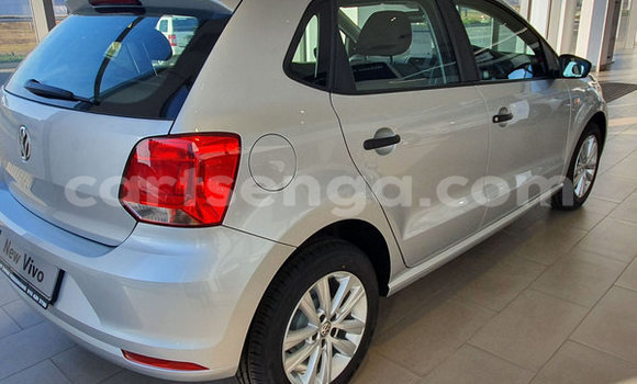 Nunua Ilio tumika Volkswagen Polo Silver Gari ndani ya Ezulwini nchini Hhohho Nunua Ilio tumika Volkswagen Polo Silver Gari ndani ya Ezulwini nchini Hhohho