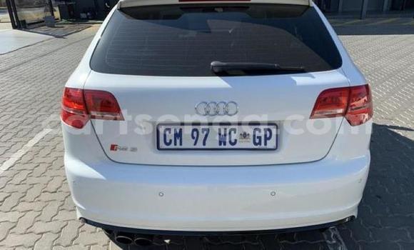 Acheter Occasion Voiture Audi RS3 Blanc à Mbabane, Manzini Acheter Occasion Voiture Audi RS3 Blanc à Mbabane, Manzini