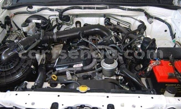 Buy Used Toyota Hilux White Car in Ezulwini in Hhohho Buy Used Toyota Hilux White Car in Ezulwini in Hhohho