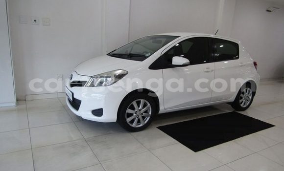 Buy Used Toyota Yaris White Car in Ezulwini in Hhohho Buy Used Toyota Yaris White Car in Ezulwini in Hhohho
