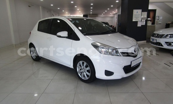 Buy Used Toyota Yaris White Car in Ezulwini in Hhohho Buy Used Toyota Yaris White Car in Ezulwini in Hhohho