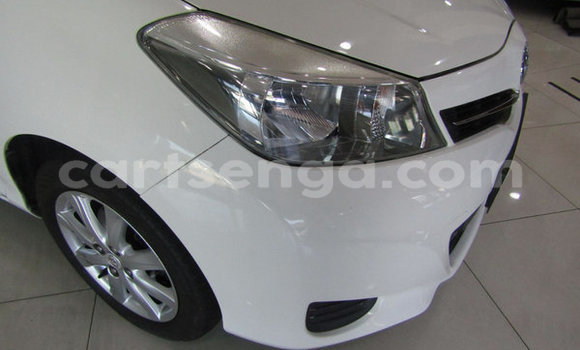 Buy Used Toyota Yaris White Car in Ezulwini in Hhohho Buy Used Toyota Yaris White Car in Ezulwini in Hhohho