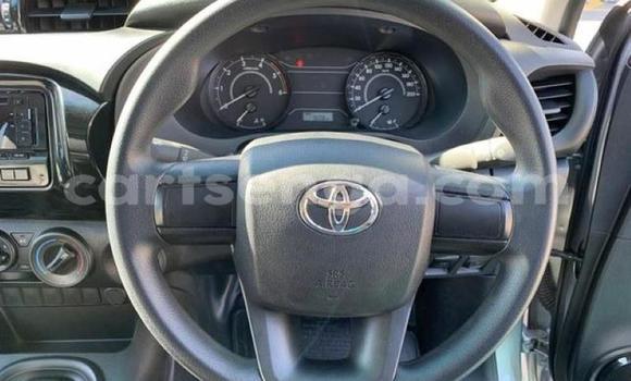 Buy Used Toyota Hilux Silver Car in Ezulwini in Hhohho Buy Used Toyota Hilux Silver Car in Ezulwini in Hhohho