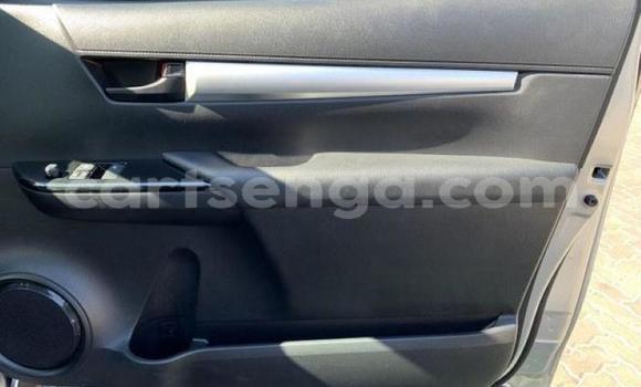 Buy Used Toyota Hilux Silver Car in Ezulwini in Hhohho Buy Used Toyota Hilux Silver Car in Ezulwini in Hhohho