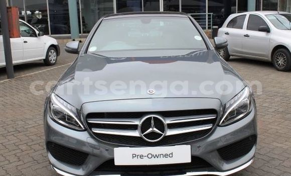 Nunua Ilio tumika Mercedes‒Benz C-klasse Silver Gari ndani ya Bulembu nchini Hhohho Nunua Ilio tumika Mercedes‒Benz C-klasse Silver Gari ndani ya Bulembu nchini Hhohho