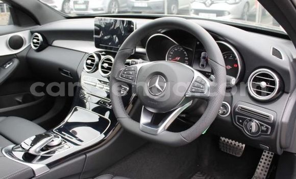 Nunua Ilio tumika Mercedes‒Benz C-klasse Silver Gari ndani ya Bulembu nchini Hhohho Nunua Ilio tumika Mercedes‒Benz C-klasse Silver Gari ndani ya Bulembu nchini Hhohho