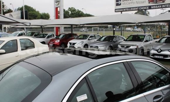 Nunua Ilio tumika Mercedes‒Benz C-klasse Silver Gari ndani ya Bulembu nchini Hhohho Nunua Ilio tumika Mercedes‒Benz C-klasse Silver Gari ndani ya Bulembu nchini Hhohho