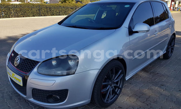 Nunua Ilio tumika Volkswagen Golf Silver Gari ndani ya Ezulwini nchini Hhohho Nunua Ilio tumika Volkswagen Golf Silver Gari ndani ya Ezulwini nchini Hhohho