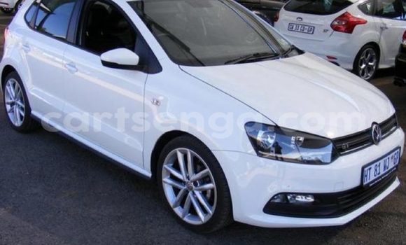 Nunua Ilio tumika Volkswagen Polo White Gari ndani ya Lavumisa nchini Wilaya ya Shiselweni Nunua Ilio tumika Volkswagen Polo White Gari ndani ya Lavumisa nchini Wilaya ya Shiselweni