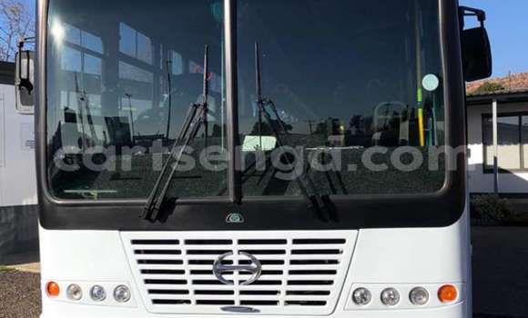 Nunua Ilio tumika Toyota Ade White Lori ndani ya Manzini nchini Manzini Nunua Ilio tumika Toyota Ade White Lori ndani ya Manzini nchini Manzini