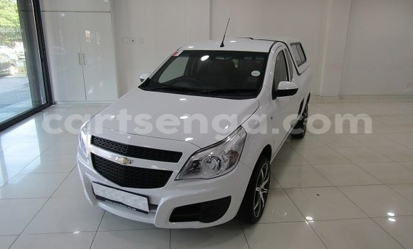 Buy Used Chevrolet Corsa White Car in Ezulwini in Hhohho Buy Used Chevrolet Corsa White Car in Ezulwini in Hhohho