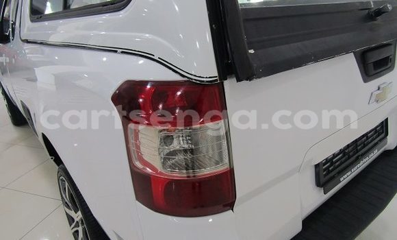 Buy Used Chevrolet Corsa White Car in Ezulwini in Hhohho Buy Used Chevrolet Corsa White Car in Ezulwini in Hhohho