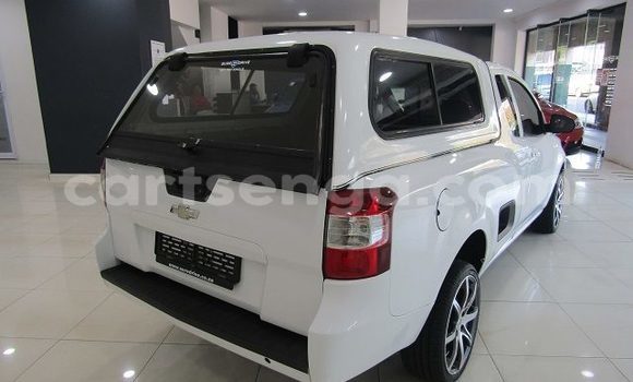 Buy Used Chevrolet Corsa White Car in Ezulwini in Hhohho Buy Used Chevrolet Corsa White Car in Ezulwini in Hhohho