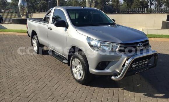 Nunua Ilio tumika Toyota Hilux Silver Gari ndani ya Big Bend nchini Wilaya ya Lubombo Nunua Ilio tumika Toyota Hilux Silver Gari ndani ya Big Bend nchini Wilaya ya Lubombo