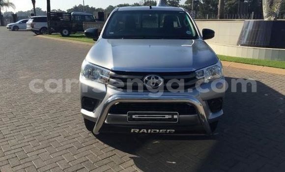 Nunua Ilio tumika Toyota Hilux Silver Gari ndani ya Big Bend nchini Wilaya ya Lubombo Nunua Ilio tumika Toyota Hilux Silver Gari ndani ya Big Bend nchini Wilaya ya Lubombo