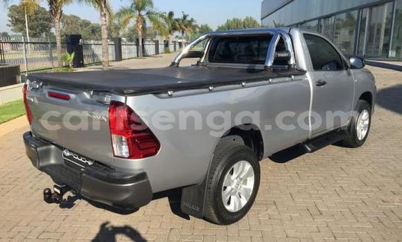 Nunua Ilio tumika Toyota Hilux Silver Gari ndani ya Big Bend nchini Wilaya ya Lubombo Nunua Ilio tumika Toyota Hilux Silver Gari ndani ya Big Bend nchini Wilaya ya Lubombo