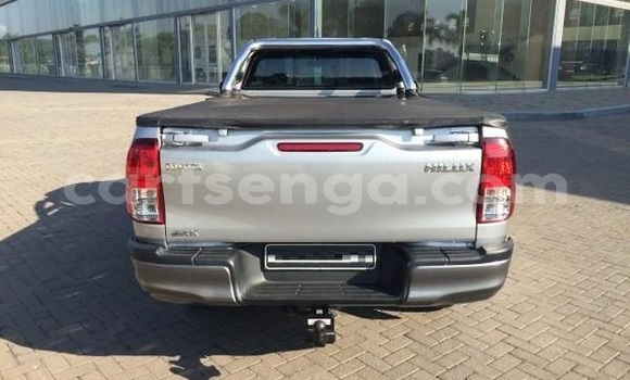 Nunua Ilio tumika Toyota Hilux Silver Gari ndani ya Big Bend nchini Wilaya ya Lubombo Nunua Ilio tumika Toyota Hilux Silver Gari ndani ya Big Bend nchini Wilaya ya Lubombo