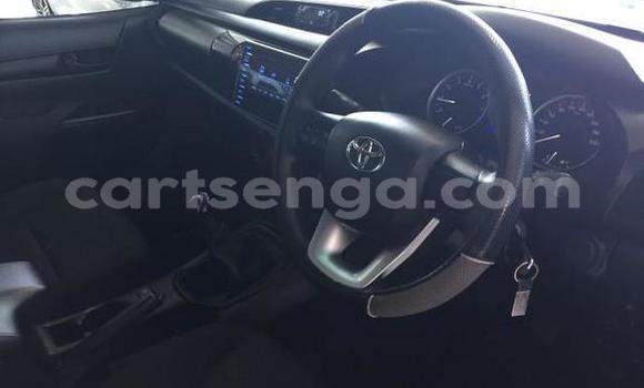 Nunua Ilio tumika Toyota Hilux Silver Gari ndani ya Big Bend nchini Wilaya ya Lubombo Nunua Ilio tumika Toyota Hilux Silver Gari ndani ya Big Bend nchini Wilaya ya Lubombo