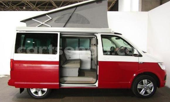 Buy Used Volkswagen California Red Car in Bhunya in Manzini Buy Used Volkswagen California Red Car in Bhunya in Manzini