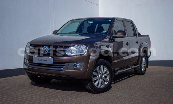 Nunua Ilio tumika Volkswagen Amarok Beige Gari ndani ya Bulembu nchini Hhohho Nunua Ilio tumika Volkswagen Amarok Beige Gari ndani ya Bulembu nchini Hhohho