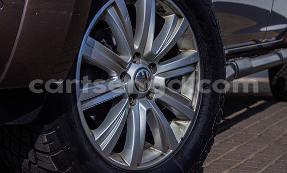 Nunua Ilio tumika Volkswagen Amarok Beige Gari ndani ya Bulembu nchini Hhohho Nunua Ilio tumika Volkswagen Amarok Beige Gari ndani ya Bulembu nchini Hhohho