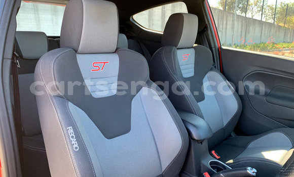 Nunua Ilio tumika Ford Fiesta ST Red Gari ndani ya Ezulwini nchini Hhohho Nunua Ilio tumika Ford Fiesta ST Red Gari ndani ya Ezulwini nchini Hhohho