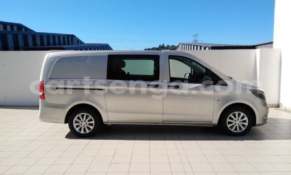 Acheter Occasion Voiture Mercedes‒Benz Vito Gris à Ezulwini, Hhohho Acheter Occasion Voiture Mercedes‒Benz Vito Gris à Ezulwini, Hhohho