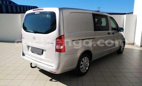 Acheter Occasion Voiture Mercedes‒Benz Vito Gris à Ezulwini, Hhohho Acheter Occasion Voiture Mercedes‒Benz Vito Gris à Ezulwini, Hhohho