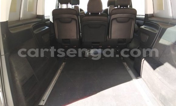 Acheter Occasion Voiture Mercedes‒Benz Vito Gris à Ezulwini, Hhohho Acheter Occasion Voiture Mercedes‒Benz Vito Gris à Ezulwini, Hhohho