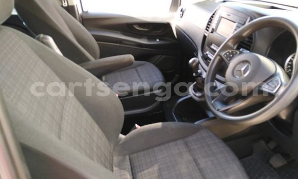 Acheter Occasion Voiture Mercedes‒Benz Vito Gris à Ezulwini, Hhohho Acheter Occasion Voiture Mercedes‒Benz Vito Gris à Ezulwini, Hhohho