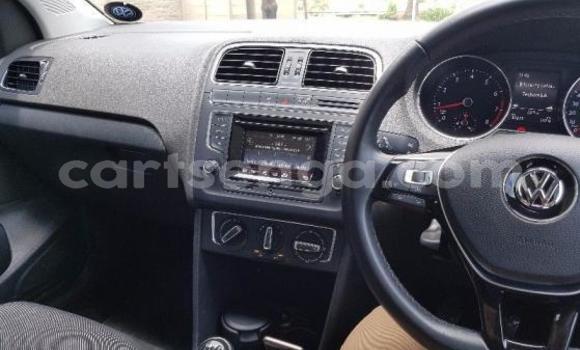 Acheter Occasion Voiture Volkswagen Polo Rouge à Bhunya, Manzini Acheter Occasion Voiture Volkswagen Polo Rouge à Bhunya, Manzini