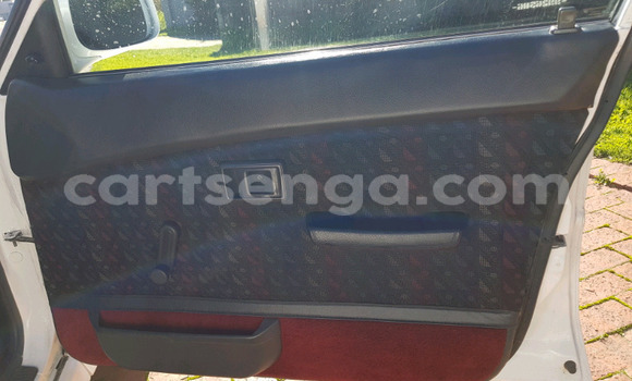 Buy Used Toyota Corolla White Car in Ezulwini in Hhohho Buy Used Toyota Corolla White Car in Ezulwini in Hhohho