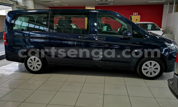 Acheter Occasion Voiture Mercedes‒Benz Vito Bleu à Ezulwini, Hhohho Acheter Occasion Voiture Mercedes‒Benz Vito Bleu à Ezulwini, Hhohho