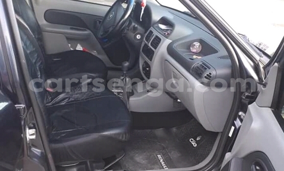 Buy Used Renault Clio Black Car in Hlatikulu in Shiselweni District Buy Used Renault Clio Black Car in Hlatikulu in Shiselweni District