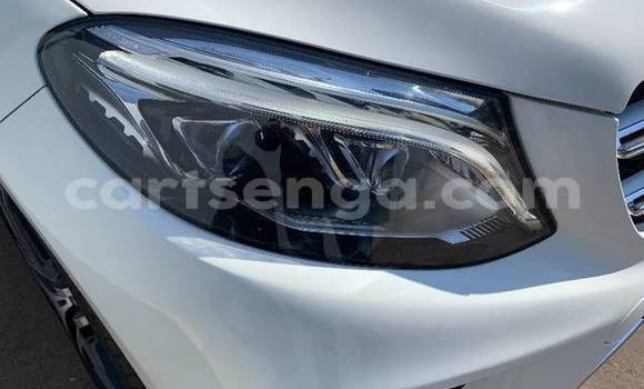 Nunua Ilio tumika Mercedes‒Benz SL-klasse AMG White Gari ndani ya Hlatikulu nchini Wilaya ya Shiselweni Nunua Ilio tumika Mercedes‒Benz SL-klasse AMG White Gari ndani ya Hlatikulu nchini Wilaya ya Shiselweni